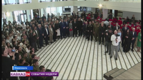 «Донбасс. Путь к возрождению»: выставка с таким названием открылась в Махачкале