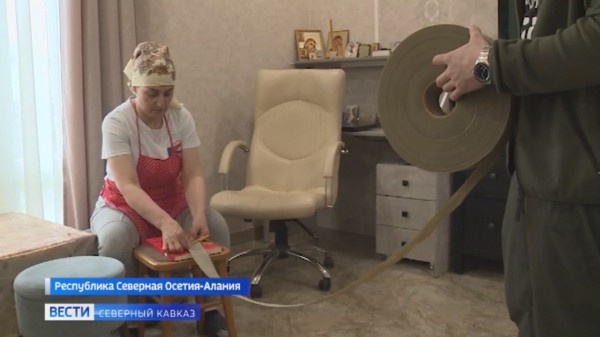 Сын на фронте, мама в тылу: как семья из Владикавказа помогает родине
