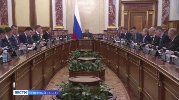 Более 4,4 млрд рублей дополнительно выделят Дагестану и Чечне на восстановление жилья после паводков