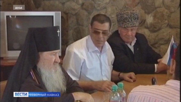 В Карачаево-Черкесии простились с экс-главой республики Борисом Эбзеевым